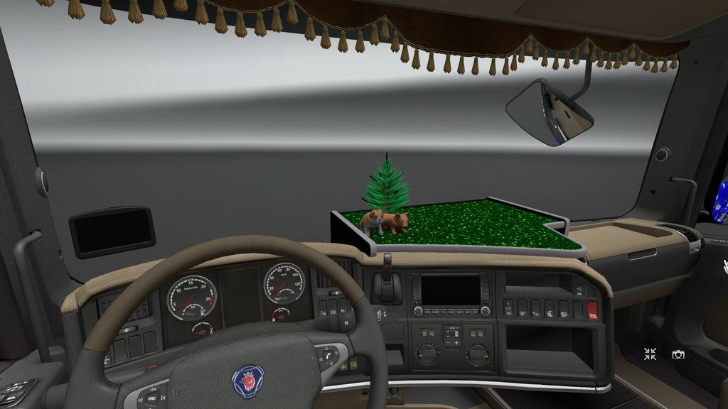 Christmas Tree In The Interior For All Trucks 1 22 Ets2