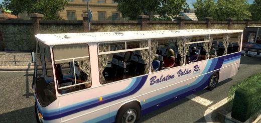 bus-ikarus-in-trafic-for-1-23_1
