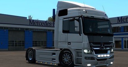 Mercedes V8 Multiplayer 1.34 – 1.35 - Ets2 Mods 