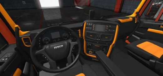 iveco-hi-way-black-orange-interior-1-35-x_1