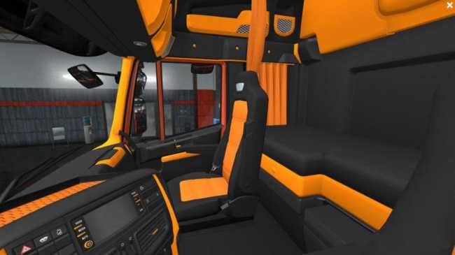 2630-iveco-hi-way-black-orange-interior-1-36-x_2
