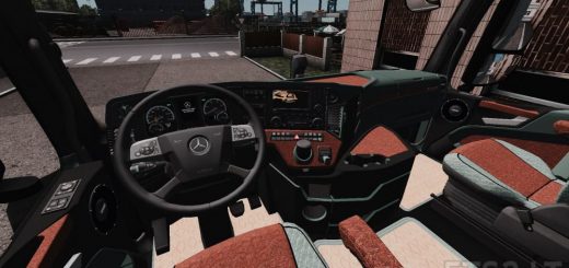 Mercedes-Actros-Mp4-Interior-1_35QQ2.jpg