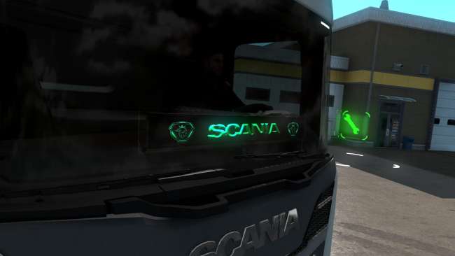 green-windshield-table-for-scania-1_2