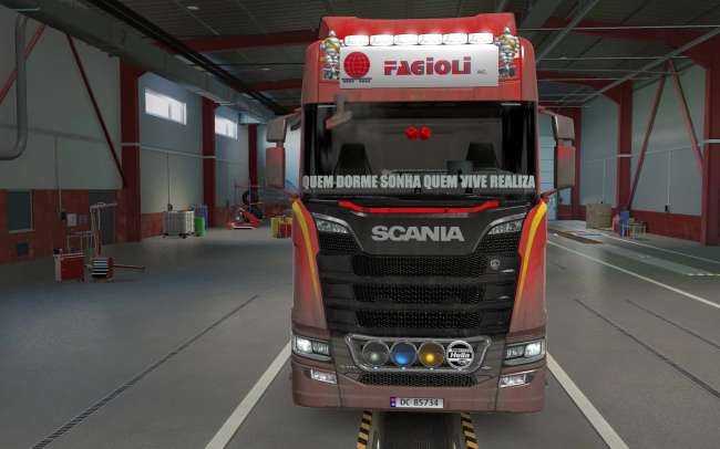 cover_big-lightbox-scania-r-and (9)