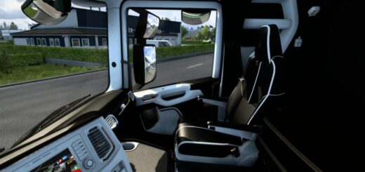 Scania-2016-S-R-Black-White-Interior-3_W7677.jpg
