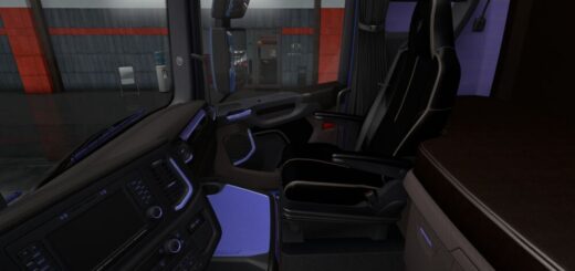Scania-S-and-R-Black-Purple-Interior-3_Q08WF.jpg