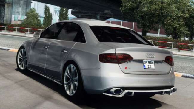 Audi RS4 1.58